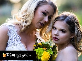 Cô gái của mẹ - phù dâu Katie Morgan Bangs Unchanging Boscage gái riêng của cô ấy Coco Lovelock trước đám cưới của cô ấy