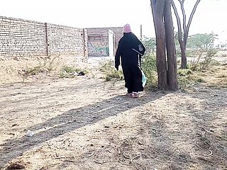 Garota Paquistani Randi na estrada