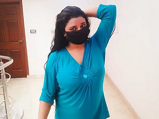 Kich Kich Ke Sene -Saba Pakistani Mujra Dan XXX Hot Dance