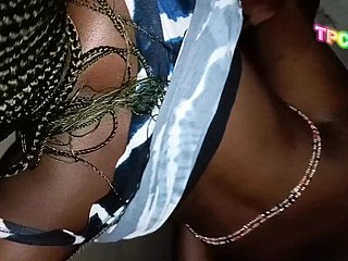 Casal negro do Congo fazendo amor sexo hardcore picayune legitimization da igreja