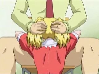 pembantu anime kacau secara bergiliran di threesome